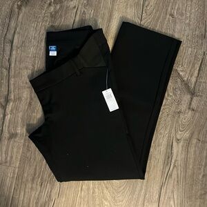Old Navy Pixie Straight Leg Maternity Pants